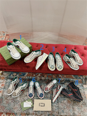 Gucci Sneakers Women/Men 38995
