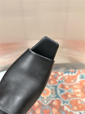 YSL Heeled Mule 39006