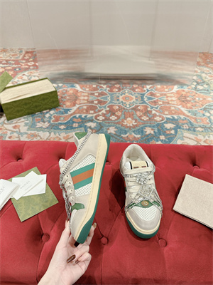 Gucci Sneakers Women 39012