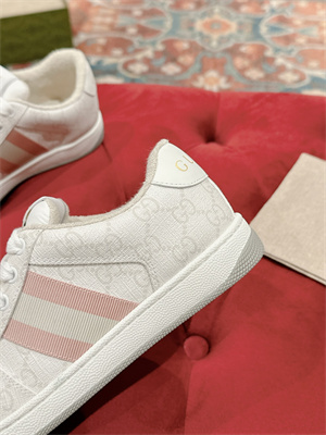 Gucci Sneakers Women/Men 39013