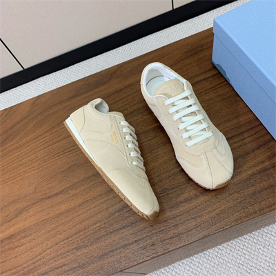 Prada Sneakers Women 39020