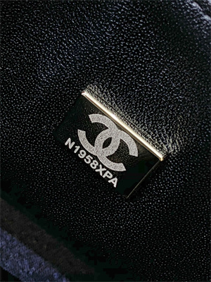 Chanel Small Classic Flap Bag Grained Calfskin Gold Tone Metal Black 01117 TOP