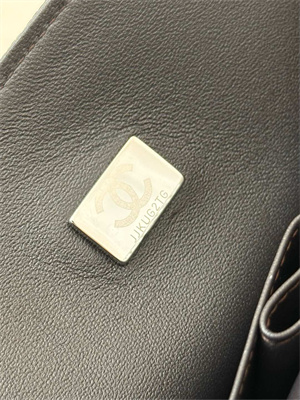 Chanel Medium Classic Flap Bag Grained Calfskin Silver Tone Metal Dk Coffee 01112 TOP