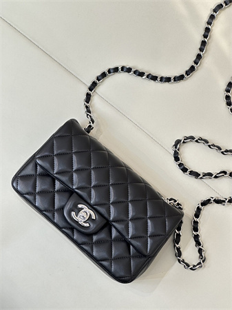 Chanel Mini Classic Flap Bag Lambskin Silver Tone Metal Black Color 01116 TOP