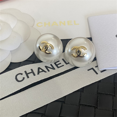 Chanel Earrings 39086