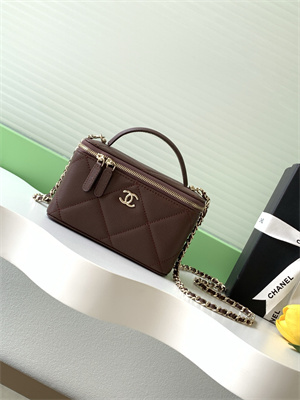 Chanel Long Vanity With Chain Grained Calfskin & Gold-Tone Metal Burgundy AP4933