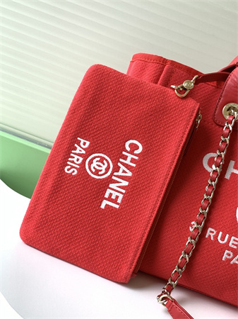 Chanel Deauville Small Shopping Bag Mixed Fibers Gold Tone Metal Red AS3257