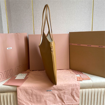 MiuMiu Ivy Leather Bag Cognac Color